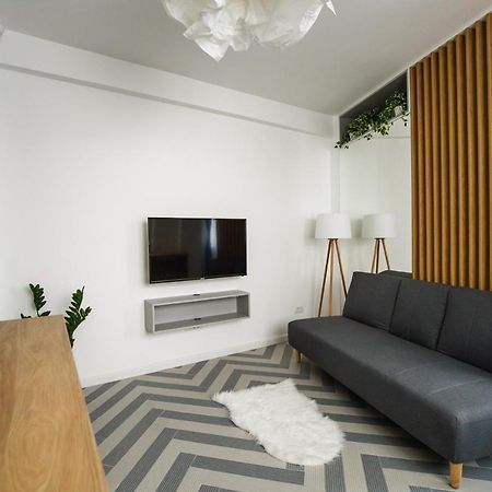 Heart Of Oradea, Eas Residence Studios ภายนอก รูปภาพ