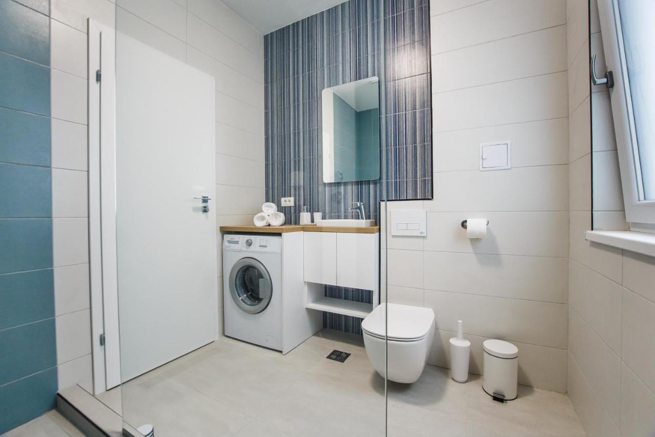 Heart Of Oradea, Eas Residence Studios ภายนอก รูปภาพ